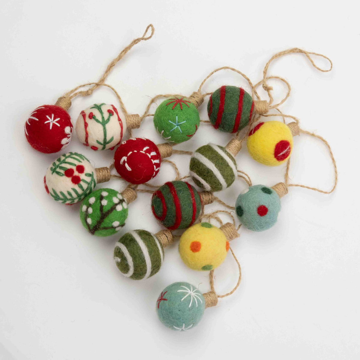Christmas Garland | Embroidered Balls