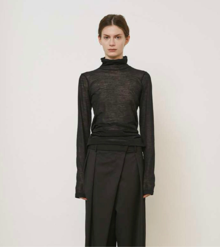 Mei Mei J Mesh Mock Neck Top -| Black