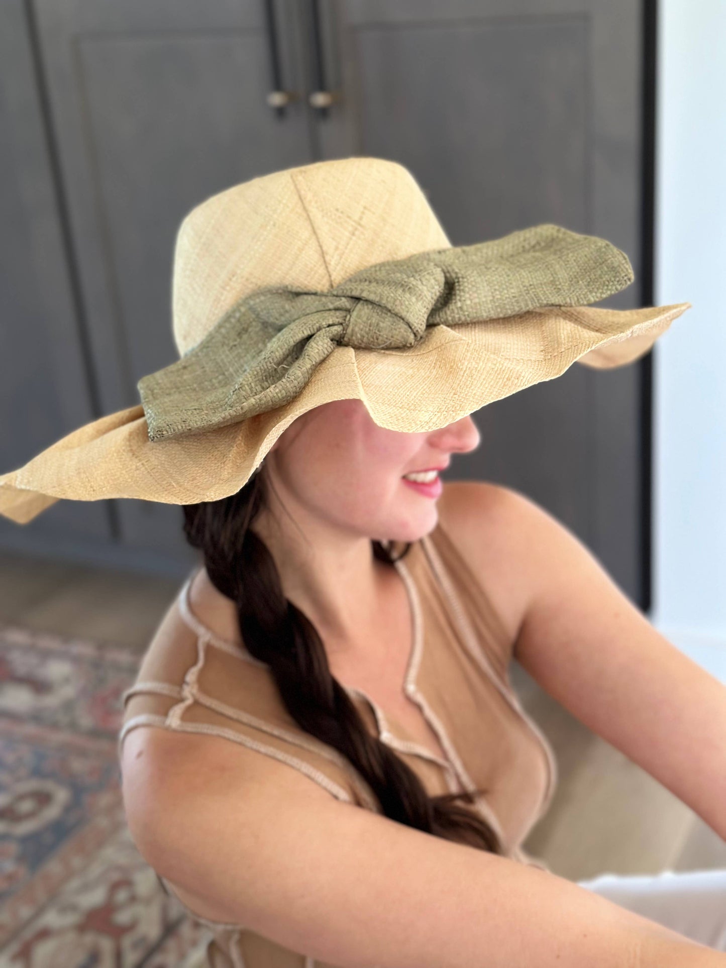 Fan Pleated Straw Sun Hat with Big Bow: Red