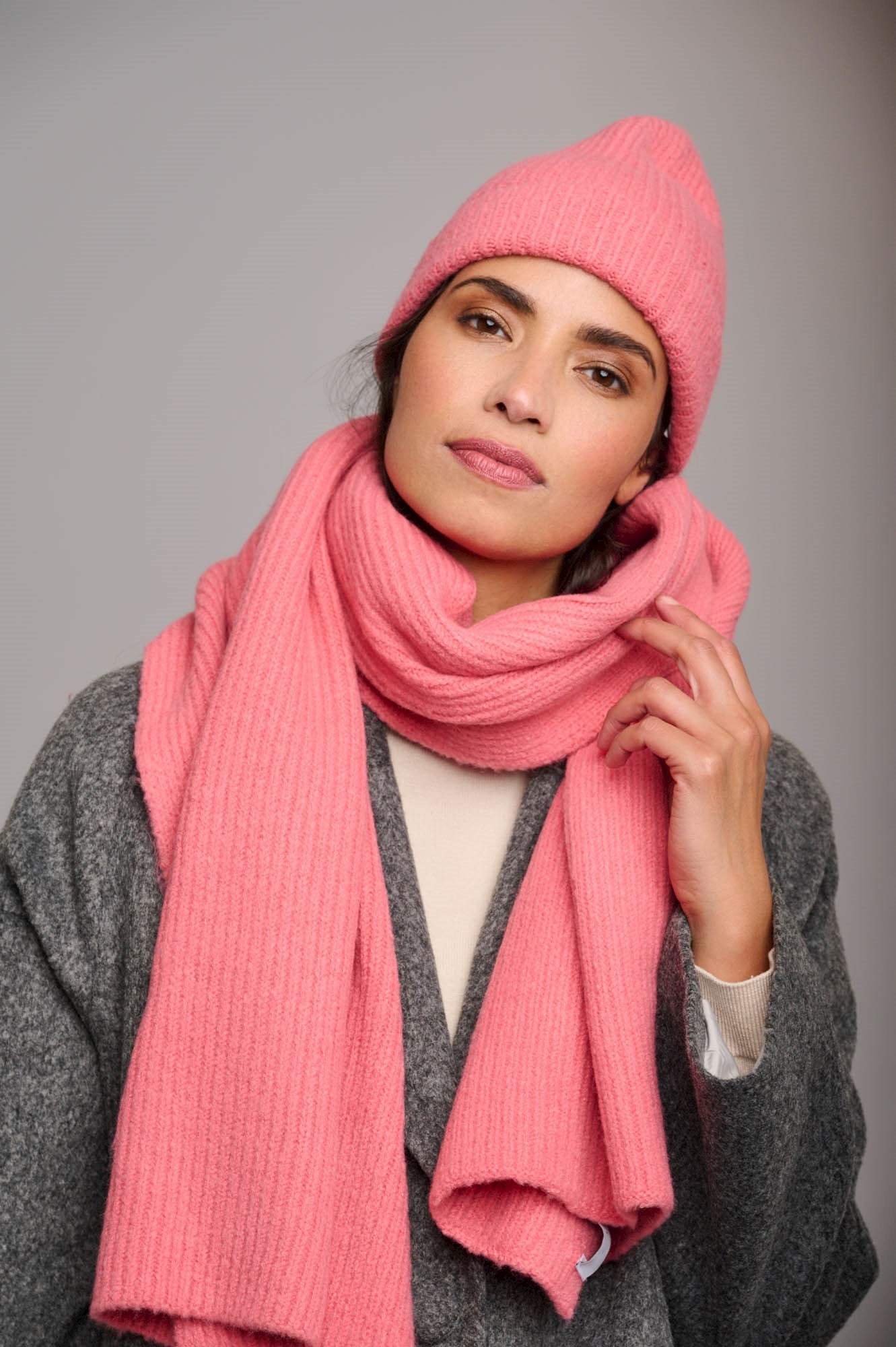 Archie Scarf | Flamingo