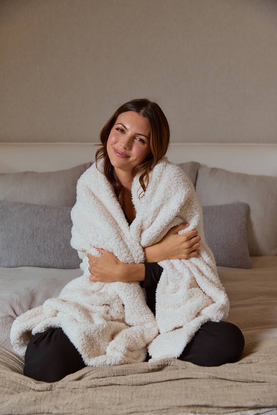 Ultra-Lite Marshmallow 54" x 72" Blanket- Almond