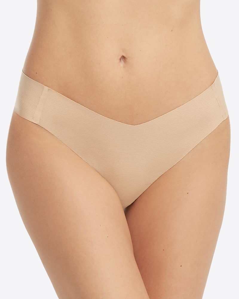 Naked 2.0 Under Statements Thong