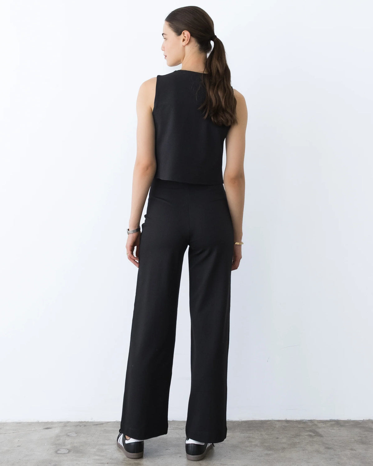 Ripley Rader Ponte Knit Vest | Black