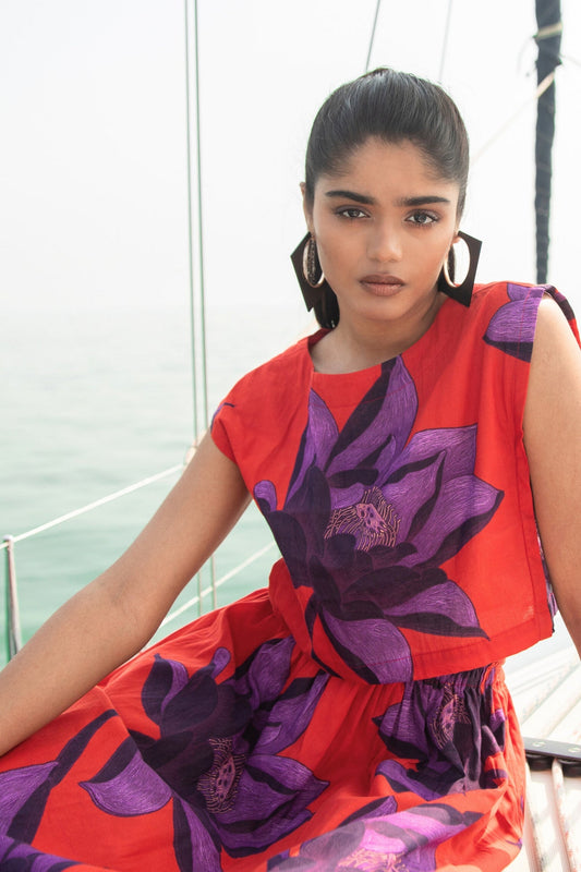 Beyond by Yoga Piper Top in Lotus Sunset