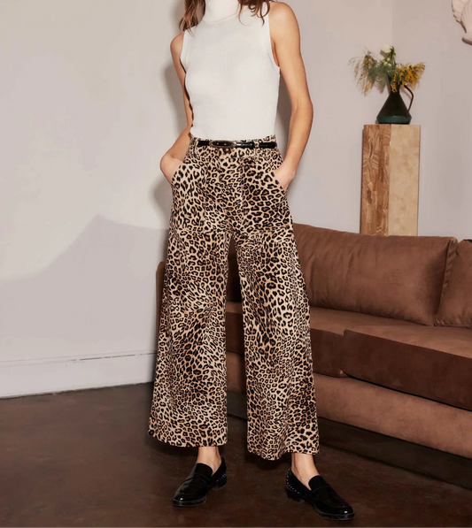 Rylee Cropped Pant in Leopard Corduroy