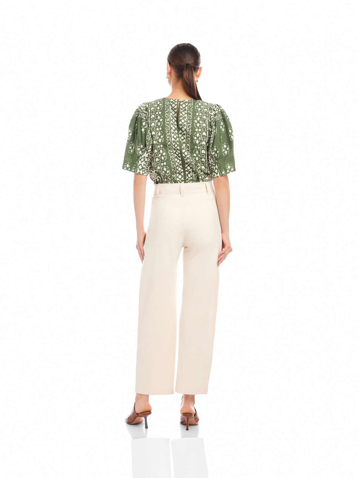Fifteen Twenty Barrel Leg Pant in Cream