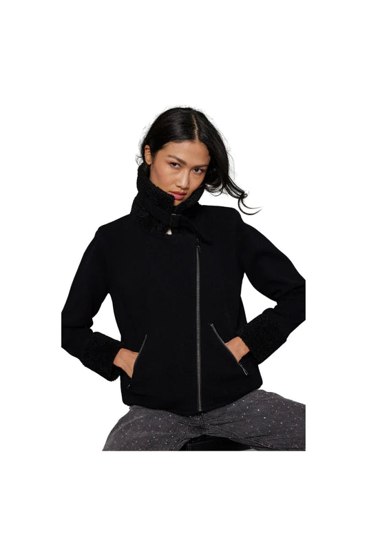 Lisa Todd No Limits Black Zip Jacket