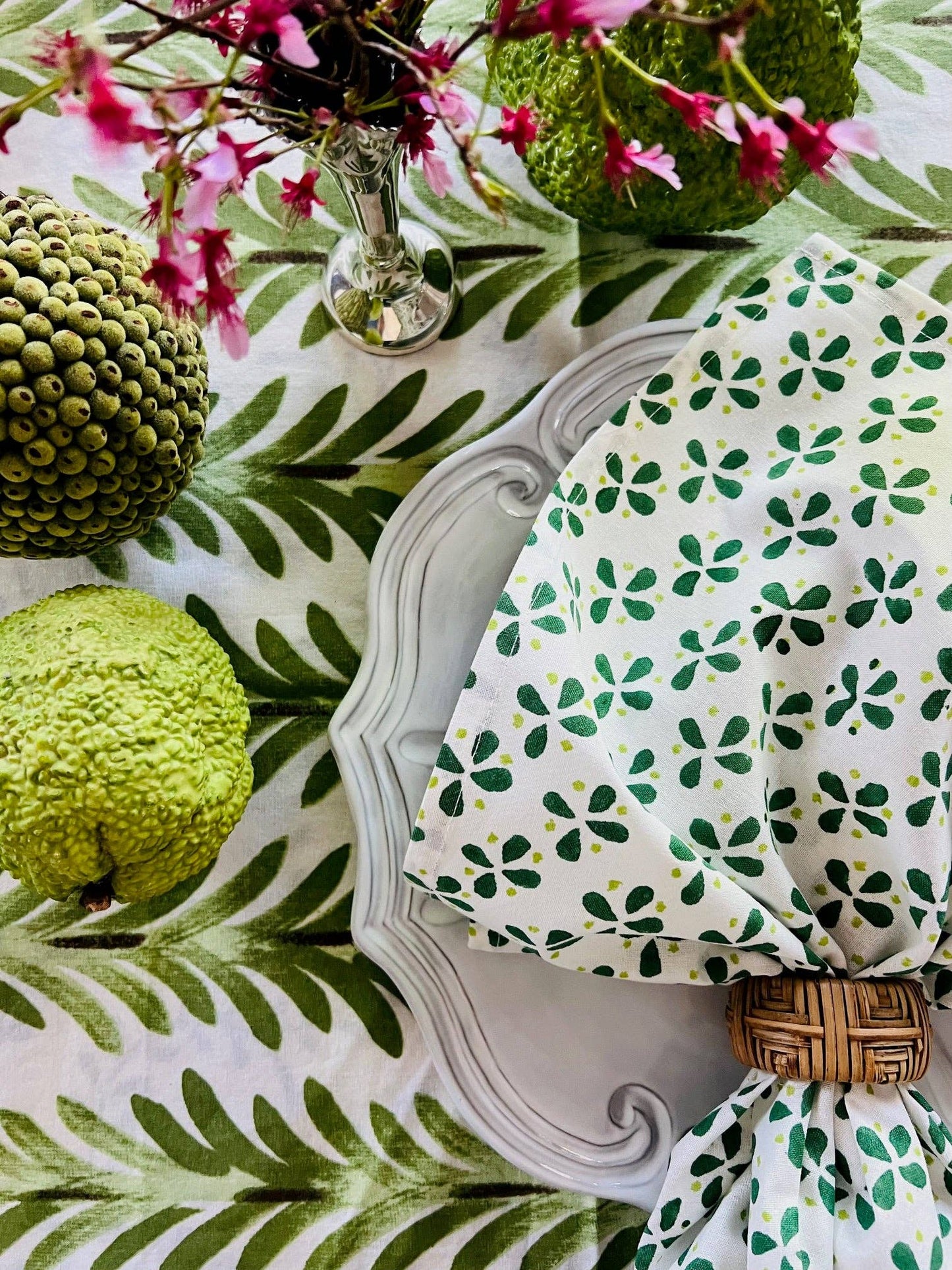Ferns Tablecloth in Moss Green: 120" Round