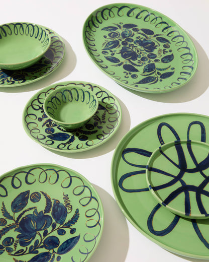 Caravan Home Amalfi Oval Platter | Green 15.7" x 11"