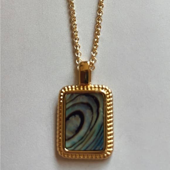 Gold Dark Horse Necklace