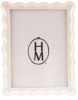 Light Pink Scalloped Frame